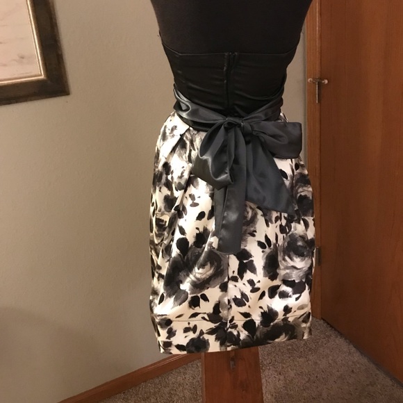 Ruby Rox strapless dress - Picture 2 of 4